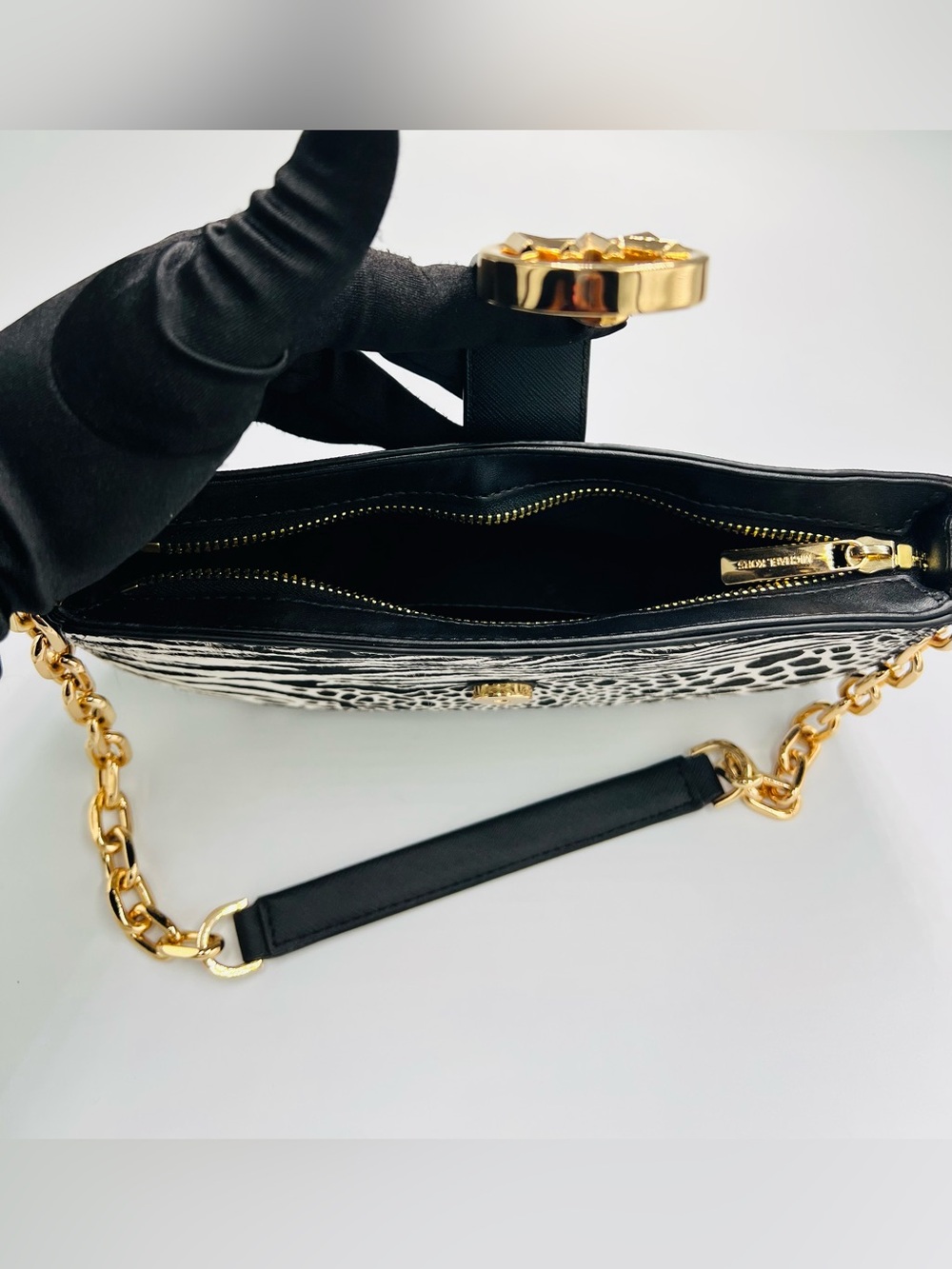Michael Kors Carmen Small Calf Hair Shoulder Bag EUC - Picture 9 of 10